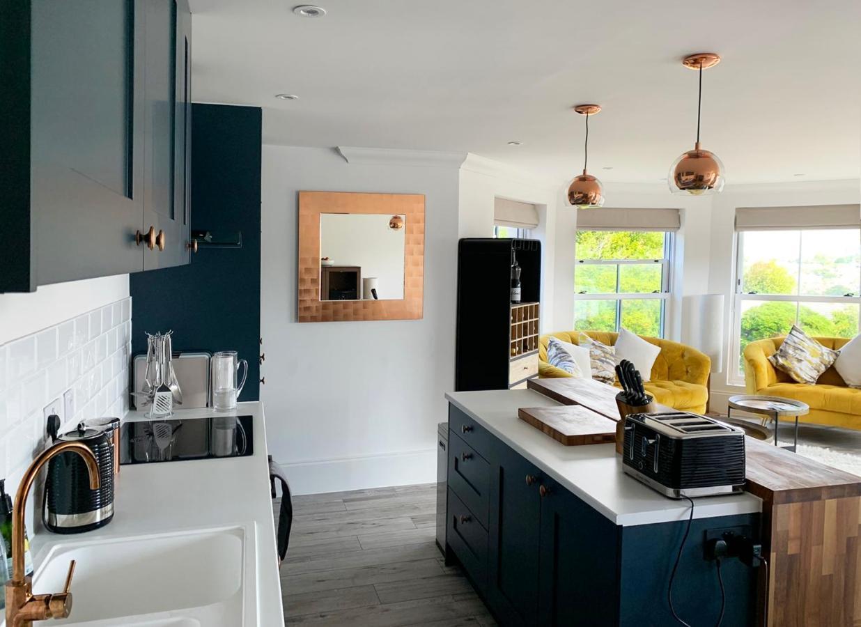 The Lookout Apartment Swanage Bagian luar foto